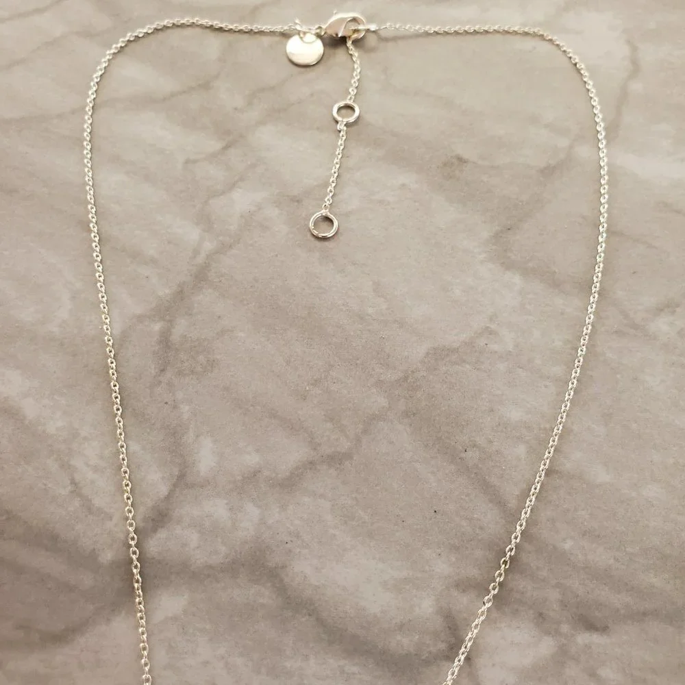 ✨ Stella and Dot Rhinestone Pendant Necklace ✨ - Picture 6 of 10